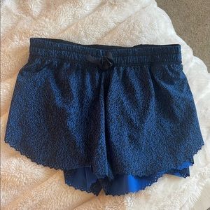 rate lululemon shorts